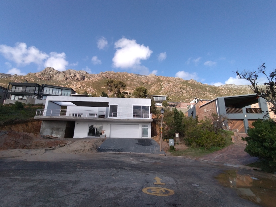 0 Bedroom Property for Sale in Mountainside Western Cape